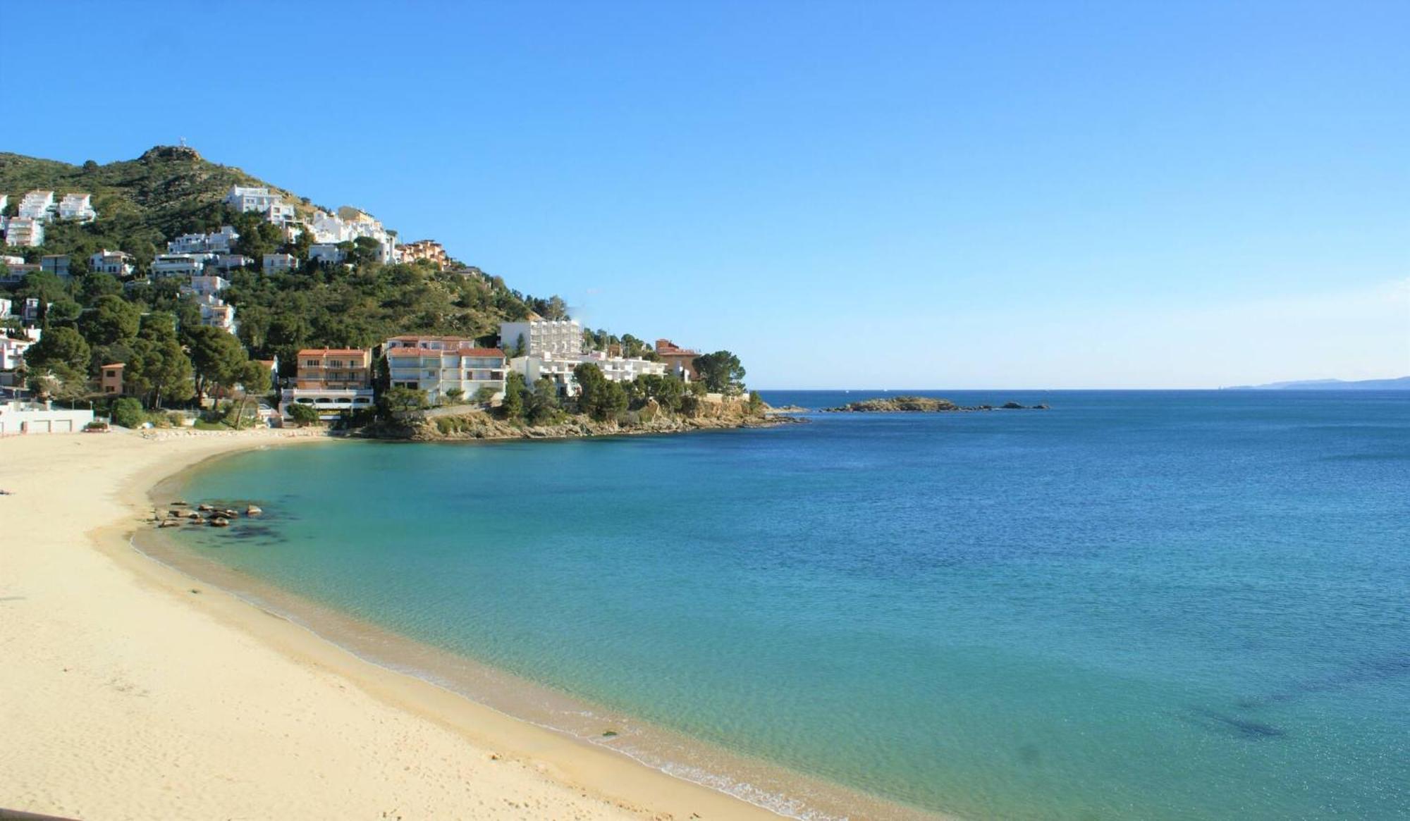 Casa Con Vistas Al Mar Y A La Montana En La Almadrava Villa Roses Dış mekan fotoğraf